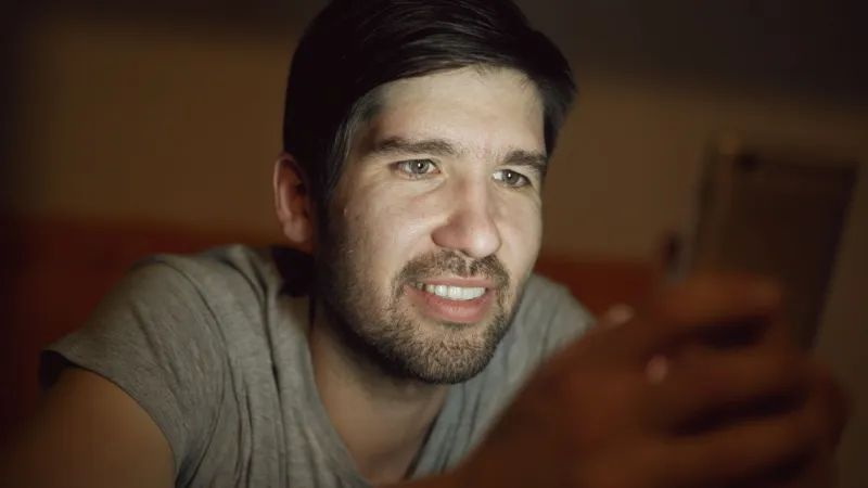 Designed to Keep You Playing: The Hidden Mechanics Behind Casual Game Addiction