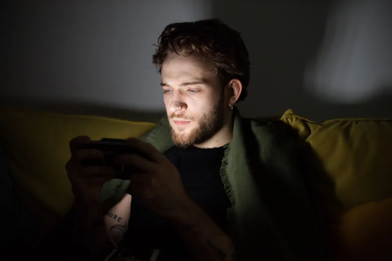 Hooked on One More Round: The Science Behind Casual Game Cravings and When to Hit Pause